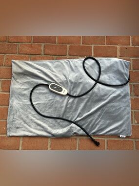 Electric Heating Pad with Controller - Silver Gray for dog bed